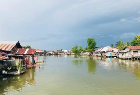 【印尼加里曼丹】馬辰(Banjarmasin)繽紛的水上市場